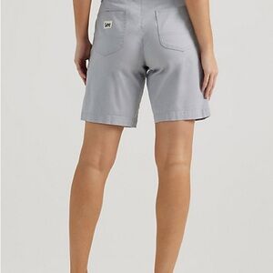 Lee Women's Gray Shorts Bermuda